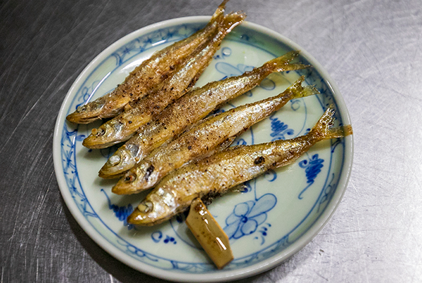 ワカサギのバター焼き