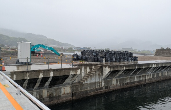 建設途中の清水港海づり公園