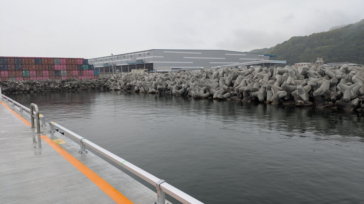 静岡県静岡市清水港海づり公園 ｜ 釣りあそびジャーナル